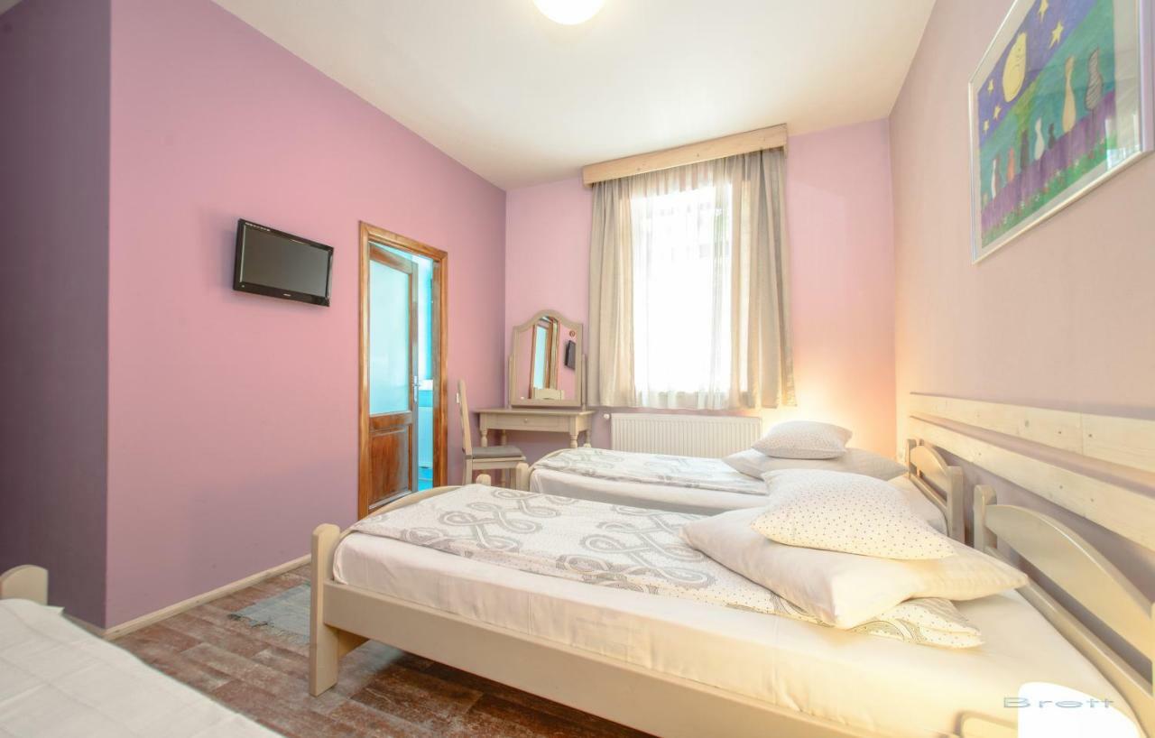 Mango Rooms Brasov Ngoại thất bức ảnh